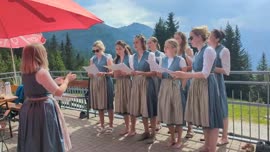 Singgruppe &quot;Just sing&quot; auf der Naviserhütte