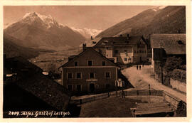 Dorfstraße-Blick GH Leitgeb - Schmalzerhaus- Armenhaus