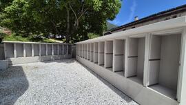 Urnenfriedhof neu