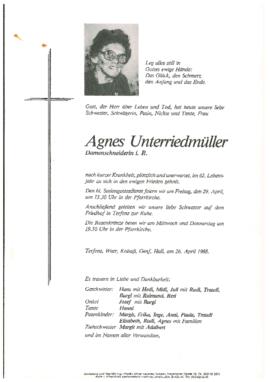 Unterriedmüller Agnes, Damenschneiderin, im 62. Lebensjahr