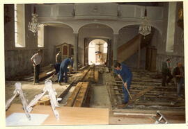 Umbau der Pfarkirche zum hl. Thomas ab April 1985