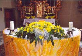Ertskommunion 2010 - Der geschmückte Altar