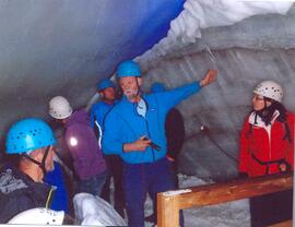 Ausflug der Gemeindebediensteten in die Eishöhle