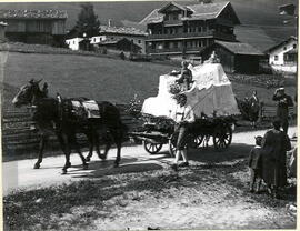 Waldfest 1933; "Glückstopfwagen"