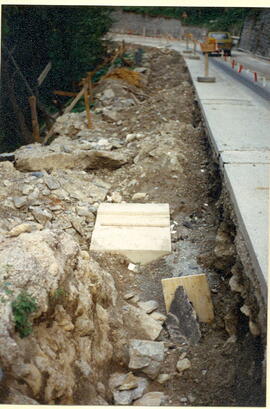 Bau der neuen Rosengartenbrücke 1981 in Finkenber/Innerberg