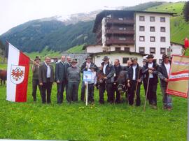 Alpenüberquerung der Tux Zillertaler Rinder über das Geiseljoch