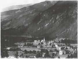 Mayrhofen Ortsansicht gegen Nordosten