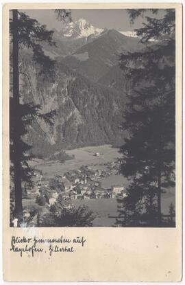 Blick auf Mayrhofen gegen Ahornspitze