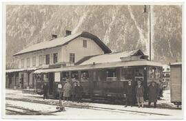 Bahnhof Mayrhofen mit Warchalowsky-Triebwagen