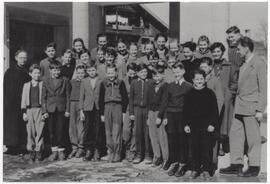 Klassenfoto der VS Mayrhofen 1955 ca