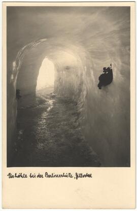 Eishöhle bei der Berlinerhütte