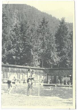 537 Schwimmbad Mayrhofen alt