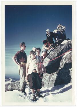 Touropa Gäste auf einem Gipfel