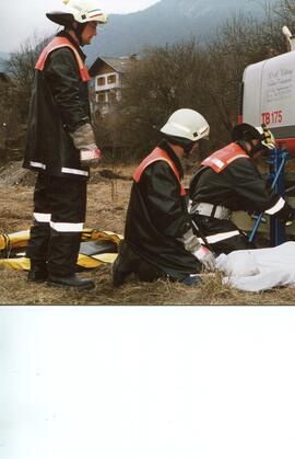 Übungsnachmittag im alten Perflerhaus/2002 03 02  Übungstag-051