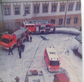 Dachstuhlbrand im Kloster Stams - Drehleiter erforderlich