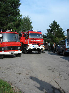 Blechdach nach Sturm bergen, Hilfeleistung für die FF Mühlau, Innsbruck Karwendelweg