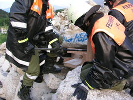 Bergeübung bei Firma Plattner/2004 06 21 Bergeü