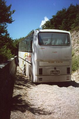 Busunfall B177, Reisebuss aus Estland, Bremsversagen, Bus fuhr in den Bremsweg