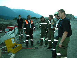 Bergeübung bei Firma Plattner/2004 06 21 Bergeü