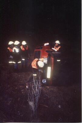 PKW Unfall A12, KM 84,5, Aufräumarbeiten
