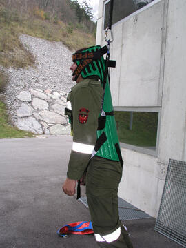 Seiltechnikübung in der LFS/2004 11 27