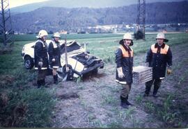 PKW Unfall A12, PKW über Böschung