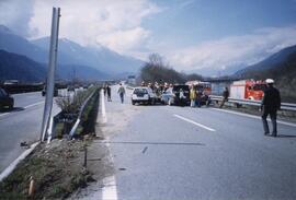 PKW Unfall , A12, KM 87, 3 PKW zusammengestoßen