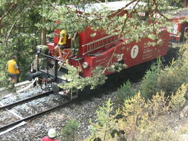 Waldbrand in Hochzirl oberhalb Mittenwaldbahn, Bahnkilometer 13,9