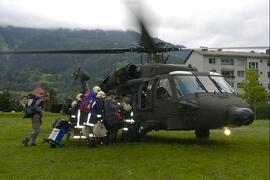 Hilfeleistung für Flughelfer nach Hochwasser in Paznaun