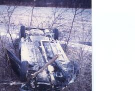 PKW Unfall A12, KM 94, Aufräumarbeiten, Ölspur (auf LKW aufgefahren)