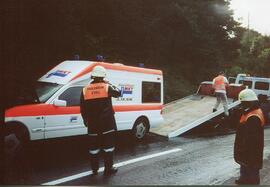 Fahrzeugbrand auf B177, KM 2,8, Motorbrand, Rettungsfahrzeug Garmisch-Partenkirchen