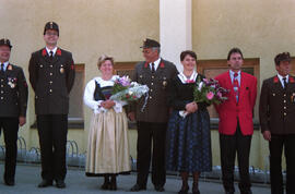 Fahnenweihe und Segnung des Kommandofahrzeuges 1993 06 06 fahnenw-26