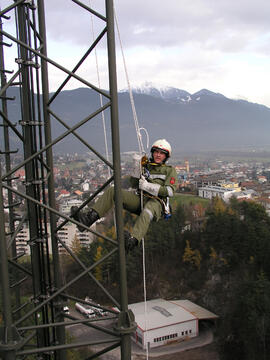 Seiltechnikübung in der LFS/2004 11 27