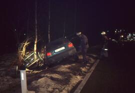 PKW Unfall B177, KM 1, Höhe Rettung Zirl, 4 Verletzte