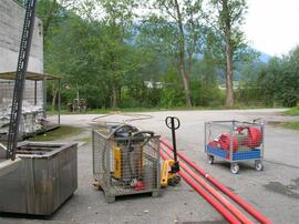 Pumparbeiten bei Firma VOG, Wassereintritt im Keller