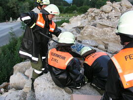 Bergeübung bei Firma Plattner/2004 06 21 Bergeü