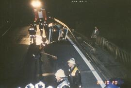 PKW Unfall Autobahnauffahrt Zirl Ost, Fahrzeuge überschlagen