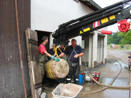 Hochwasser in Niederösterreich, Raum Amstetten, Hilfeleistung bei Aufräumung