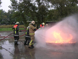 Brandschulung am Flughafen Schwechat 2005/4