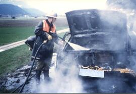PKW Brand A12, KM 85,5, Löscharbeit