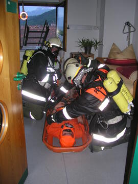 Übung im Altenheim Inzing/2008 06 02