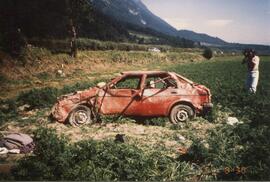 PKW Unfall, A12, KM 85, PKW über Böschung,