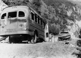 Unfall mit Schulbuss  am Zirlerberg