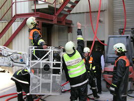 Brand einer Staubschutzisolierung bei der Firma RÖFIX