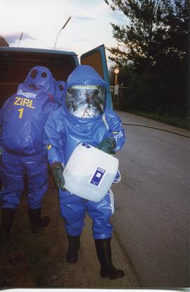 Unfallübung mit Gefahrengut/2000 übung-014