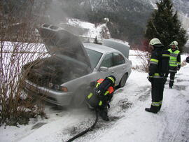 PKW Brand im Ehnbachfeldweg